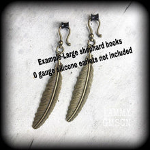 Load image into Gallery viewer, 0 gauge 6mm 8mm  2 gauge Feather ear hangers Bronze weights Tunnel dangles Plug dangles Wing Bird Boho Plug hangers Hanging gauges Gauges