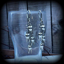 Load image into Gallery viewer, Tooth earrings Teeth earrings Halloween earrings Molar earrings Dentist earrings Horror earrings Zombie earrings Nightmare earrings Gauges