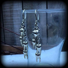 Load image into Gallery viewer, 8 gauge ear hangers, 3mm tunnel earrings, Plug dangles, 6 gauge, Earrings for stretched lobes, Dangle plugs, Teeth, Tooth 4mm, 5mm, 6mm, 7mm