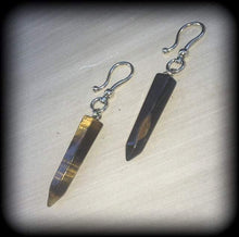 Load image into Gallery viewer, Tigers eye earrings Gemstone earrings Organic earrings Crystal earrings Gauged earrings Pierced ears Tapers Tunnels Plugs Gauges Ear hangers