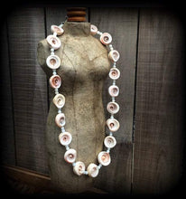 Load image into Gallery viewer, Shell necklace Shiva Shell necklace Nautical necklace Aphrodite necklace Beach necklace Pink Shell Mother of Pearl Boho necklace