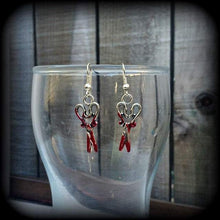 Load image into Gallery viewer, Scissors earrings Halloween earrings Horror movie earrings Psycho earrings Mudrer weapons Gore earrings Morgue earrings Plug earrings Gauges