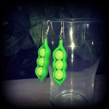 Load image into Gallery viewer, Pea Pod earrings, Vegetable earrings, Food jewelry, Muchies earrings, Vegan earrings, Gufts for vegans, For pierced ears or stretched lobes