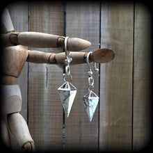 Load image into Gallery viewer, Gemstone Ear weights White turquoise Ear hangers Stone Plug dangles Organic Howlite Tunnel dangles Gauges Stretched ears Hanging gauges 0g