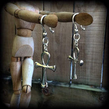 Load image into Gallery viewer, 2 gauge tunnel dangles 6mm plug earrings Ankh ear hangers Egyptian ear weights 00 gauge Tunnel weights Hanging gauges 0 gauge Plug dangles