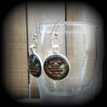 Load image into Gallery viewer, Sigil earrings Seal of Solomon earrings Occult Church of Satan Esoteric Gothic Evil Plug earrings Gauged earrings Tunnel earrings 0g 2g 4g