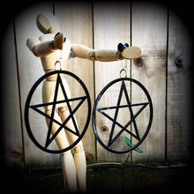 Load image into Gallery viewer, Pentagram earrings Witchy earrings Pagan earrings Halloween earrings Pentacle earrings Nature Pan Goddess earrings Pierced ears Gauges Plugs