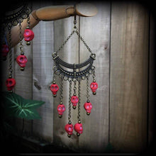 Load image into Gallery viewer, Kali earrings, Red skull earrings, Goddess earrings, Kali Maa jewelry, Hindu jewelry, Tunnel earrings, Plug earrings, Skull jewelry, Gauges