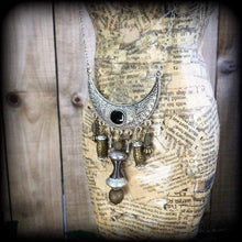 Load image into Gallery viewer, Shiva necklace, Hindu jewelry, Tribal necklace, Hindu necklace, Mahesh jewelry, Statement necklace, Shankara necklace, Indian jewelry