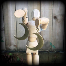 Load image into Gallery viewer, Bronze moon earrings Crescent Moon earrings Goddess earrings Pagan earrings Esoteric earrings Moon jewelry Pierced ears 3mm Tunnel earrings