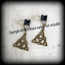 Load image into Gallery viewer, Charmed earrings, Triquetra earrings, Trinity Knot earrings, Celtic earrings, Pagan earrings, Irish earrings, Pierced ears, Stretched ears