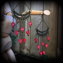 Load image into Gallery viewer, 8 gauge skull ear hangers, 3mm skull weights, Tunnel dangles, Plug dangles, Ear weights, Hanging gauges, Gauged earrings, Dangly gauges 0g