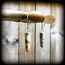 Load image into Gallery viewer, Agate earrings Gemstone earrings Gauged earrings Stone earring Lace agate earrings Organic earrings Pierced ears Stretched ears 3mm Gauges