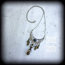 Load image into Gallery viewer, Shiva necklace, Hindu jewelry, Tribal necklace, Hindu necklace, Mahesh jewelry, Statement necklace, Shankara necklace, Indian jewelry