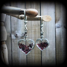 Load image into Gallery viewer, Heart earrings Garnet earrings Gemstone earrings Crystal earrings Garnet jewelry Heart jewelry Plug earrings Tunnel earrings Gauged earrings