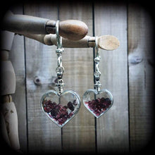 Load image into Gallery viewer, 2 gauge Heart ear weights 0 gauge Garnet ear hangers 00 gauged earrings Plug dangles Tunnel dangles Tunnel earrings Hanging gauges Plugs 00g