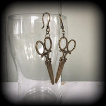 Load image into Gallery viewer, Scissor earrings Dangle Retro earrings Hairdresser earrings Weapons Punk Pierced ears Gauges Tunnel earrings Plug earrings Ear hangers 14g