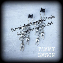 Load image into Gallery viewer, Tooth earrings Teeth earrings Halloween earrings Molar earrings Dentist earrings Horror earrings Zombie earrings Nightmare earrings Gauges