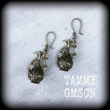 Load image into Gallery viewer, Bronze earrings Genie earrings Aladdin earrings Water earrings Aquarius earrings Ornate Bronze earrings Statement earrings Tunnel dangles 8g