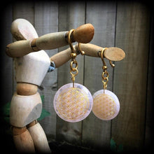 Load image into Gallery viewer, Rose Quartz ear weights Flower of Life Ear hangers Tunnel dangles Sacred Geometry Geometric Plug dangles Gauges Gauged earrings 00g 0g 2g