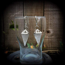Load image into Gallery viewer, Quartz earrings, Crystal earrings, Pyramid earrings, Plug earrings, Tunnel earrings, Clear quartz, Quartz jewelry, Boho jewelry, Dangles