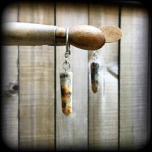 Load image into Gallery viewer, Agate ear hangers 8 gauge 3mm tunnel dangles 4mm Plug dangles 6 gauge 4 gauge Gauged earrings Hanging gauges Tunnel earrings Gauges 00g 0g