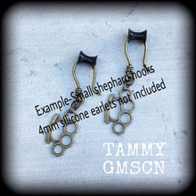 Load image into Gallery viewer, Brass knuckle Tunnel dangles Knuckle Duster Plug dangles Blood duster ear hangers Riot Grrl Punk Gauges Hanging gauges Gauged earrings 2g 4g