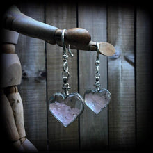 Load image into Gallery viewer, Rose Quartz earrings Heart earrings Tunnel earrings Chakra jewelry Crystal jewelry Plug earrings Rose Quartz jewelry Plug earrings 6mm 2g 4g