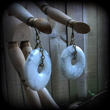 Load image into Gallery viewer, Gemstone ear weights Hanging gauges Gauged earrings Turquoise Howlite Stone tunnel earrings Stretched ears Plug earrings 00g 0g 2g 4g 6g