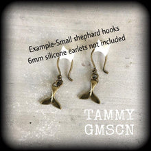 Load image into Gallery viewer, Whale tail earrings, Ocean life earrings, Beach earrings, Nautical earrings, Surfing earrings, Hippy earrings, Animal jewelry, Gauges 8g 6g