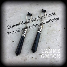 Load image into Gallery viewer, Black onyx earrings Gemstone earrings Chakra earrings Pendulum earrings Dangle earrings Plug earrings Tunnel earrings Boho earrings Gauges