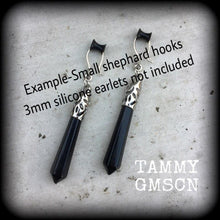 Load image into Gallery viewer, 2 gauge gemstone ear weights Onyx tunnel dangles Stone weights Black Onyx tapers Hanging gauges Gauged earrings Plug gauges Tunnel dangles