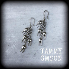 Load image into Gallery viewer, Tooth earrings Teeth earrings Halloween earrings Molar earrings Dentist earrings Horror earrings Zombie earrings Nightmare earrings Gauges