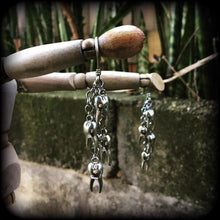 Load image into Gallery viewer, Tooth earrings Teeth earrings Halloween earrings Molar earrings Dentist earrings Horror earrings Zombie earrings Nightmare earrings Gauges