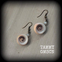 Load image into Gallery viewer, Shiva earrings Shell earrings Pink Mermaid Aphrodite Goddess earrings Boho Neptune Venus Beach Tunnel earrings Pierced ears Tunnel dangles
