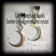 Load image into Gallery viewer, 4mm ear hangers 6 gauge plug dangles Crescent moon tunnel dangles Cresent moon gauged earrings Hanging gauges Tunnel earrings Plug earrings