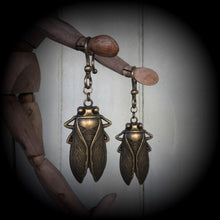 Load image into Gallery viewer, 2 gauge 6mm Ear weights Bronze ear hangers Locust Tunnel earrings Cicada Plug earrings Gauged earrings Hanging gauges Plug dangles 8mm 0g 4g