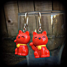 Load image into Gallery viewer, Cat ear weights 8 gauge 6 gauge tunnel dangles 4 gauge plug dangles 2 gauge tunnel earrings 0 gauge Maneki Neko ear hangers Gauged earrings