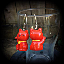 Load image into Gallery viewer, Cat ear weights 8 gauge 6 gauge tunnel dangles 4 gauge plug dangles 2 gauge tunnel earrings 0 gauge Maneki Neko ear hangers Gauged earrings