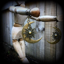 Load image into Gallery viewer, Moon earrings Esoteric moon earrings Sun and moon earrings Crescent moon earrings Occult earrings Tunnel earrings 3mm Plugs Gauged earrings