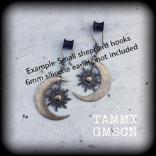 Load image into Gallery viewer, Moon earrings Esoteric moon earrings Sun and moon earrings Crescent moon earrings Occult earrings Tunnel earrings 3mm Plugs Gauged earrings