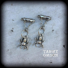 Load image into Gallery viewer, Spider tunnel dangles 6mm 2 gauge Halloween plug dangles Spooky ear hangers Ear weights Arachnid Plug hangers Gauged earrings Hanging gauges