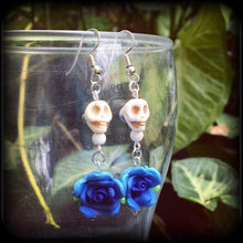 Load image into Gallery viewer, Halloween earrings Skull ear hangers Tunnel dangles Plug earrings Day of the Dead Los Muertos Pierced ears Frost Bite Hanging gauges 8g 6g 4