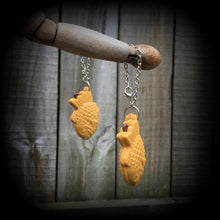 Load image into Gallery viewer, 4mm, 6 gauge, Ear hangers, Taiyaki, Plug dangles, Tunnel dangles, Tunnel hangers, Plug hanger, Gauged earrings, Hanging gauges, 00g 0g 2g 4g