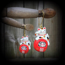 Load image into Gallery viewer, Maneki Neko Earrings Happy Cat Daruma Japanese Beckoning Cat Plug earrings Kawaii Kitsch earrings Tunnel earrings Tunnel dangles Gauges 0g