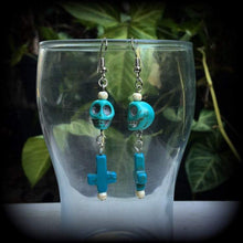 Load image into Gallery viewer, Skull earrings Cross earrings Day of the Dead earrings Los Muertos earrings Halloween earrings Tunnel earrings Hanging gauges Frost Bite 2g