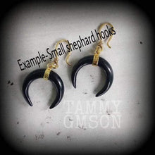 Load image into Gallery viewer, Onyx Ear weights Black Onyx Ear hangers Moon Plug earrings Hanging gauges Gemstone Tunnel dangles Gauged earrings 00g 0g 2g 4g 6g 8g 10g 12