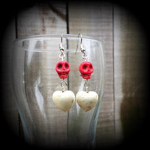 Load image into Gallery viewer, Los Muertos earrings, Skull jewelry, Heart earrings, Day of the Dead jewelry, Halloween earrings, Los Muertos jewelry, Marie Laveau jewelry