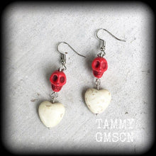 Load image into Gallery viewer, Los Muertos earrings, Skull jewelry, Heart earrings, Day of the Dead jewelry, Halloween earrings, Los Muertos jewelry, Marie Laveau jewelry