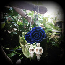 Load image into Gallery viewer, Skull earrings Ear weights Ear hangers Day of the Dead earrings Los Muertos earrings Frost Bite 4g 2 gauge tunnel earrings 6mm plug dangles